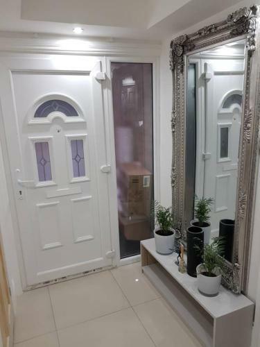 Bed & Breakfast Panavos Properties
