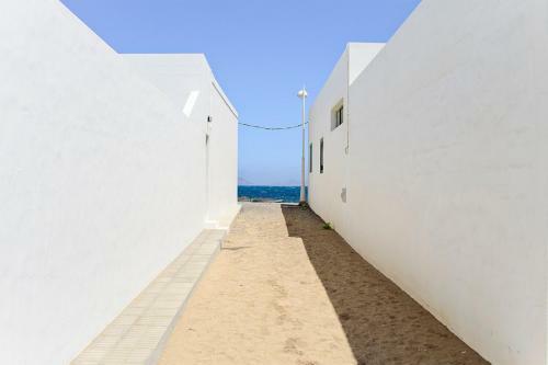 Luxury Apartment El Pueblo Famara