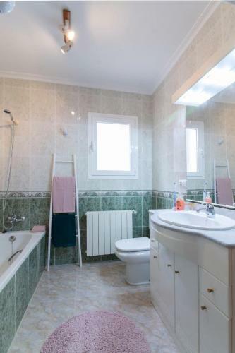 Spacious 3-bedroom Villa With Private Pool In Benigembla, Spain.