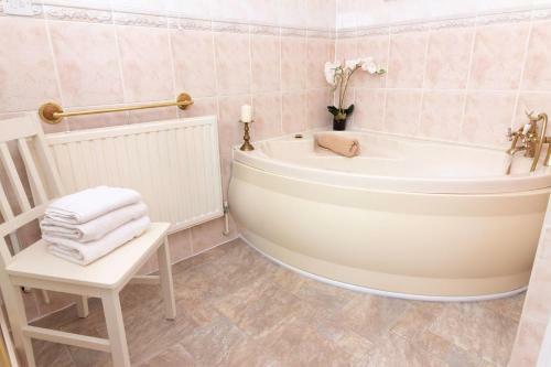 Bed & Breakfast Skanda Hafan Carmarthen