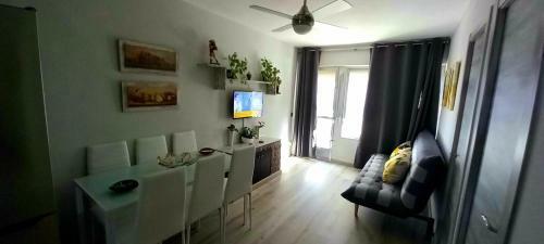 Apartamento Avda. Papa Luna 10, Les Doyes