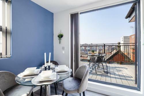 Modern & Refurbished 2/bed Apartment In Stockport