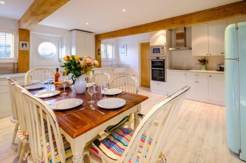 Meare House