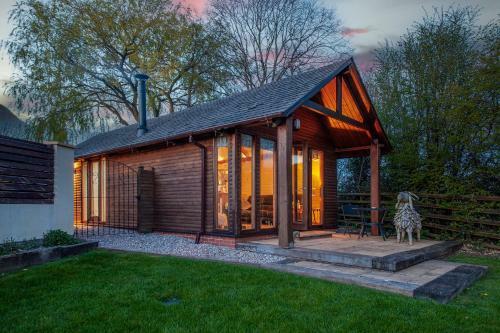 Wits End Log Cabin