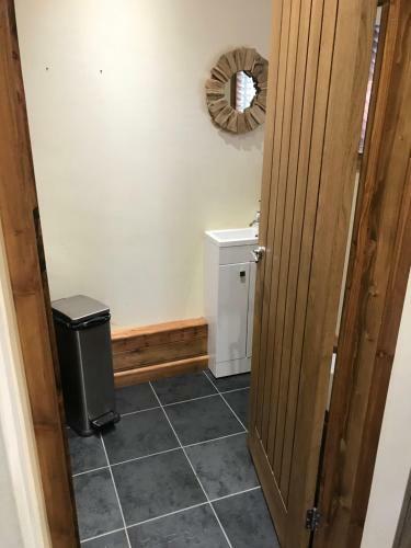 Wits End Log Cabin