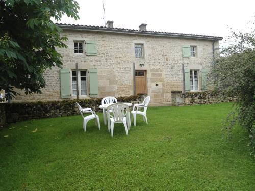 Bed & Breakfast Chambres D'h�tes Chez Josette Et Didier