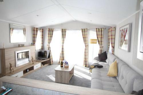 The One - Chalet In The Cairngorms