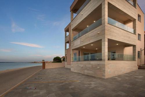 Apartments By The Sea Vir - 19422