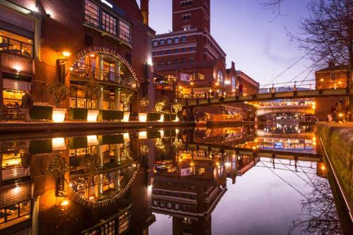 City Centre Apartment - Fantastic Location