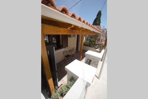 Kostas' House Argostoli