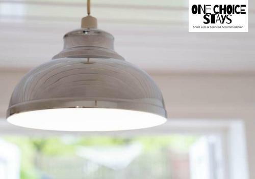 Perfect For Families And Contractors- Near Digbeth