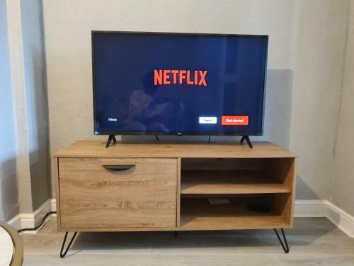 Spacious Birmingham 4 Bed House With Parking And Wifi