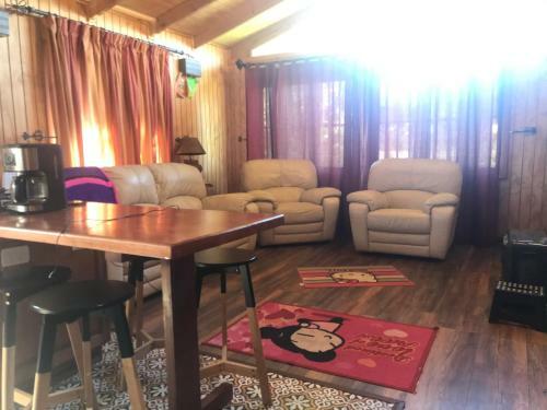 Casa de Campo Con Piscina Privada, Jardines Y Juegos
