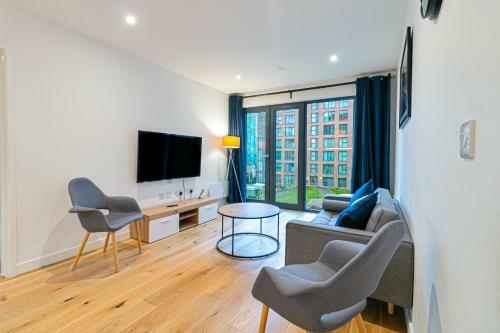 Stunning Contemporary Apartment In Central Birmingham