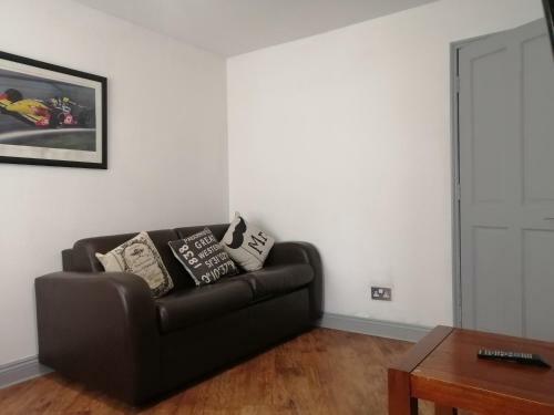 Immaculate 5-bed House In Central Birmingham