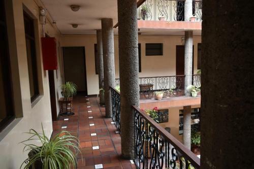 Hostal Hotel Viena Internacional