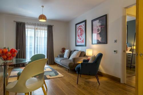 Pass The Keys Lush 2 Bed Apartment Central Free Parking