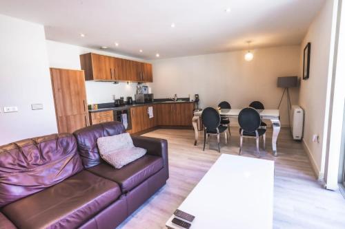 Apartamento Home From Home (Mailbox Location And Free Parking)