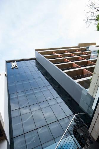 2six2 Florida Road Luxury Apartment