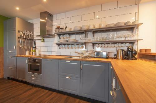 The Saddlers House