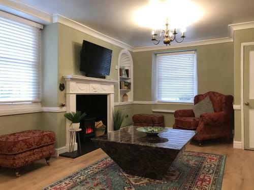 Chapel Cottage Idylic Village Holiday Home