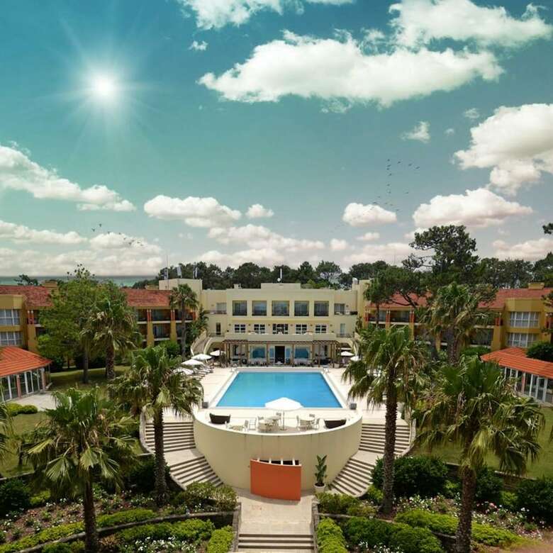 Hotel Mantra Punta Del Este Resort Spa And Casino