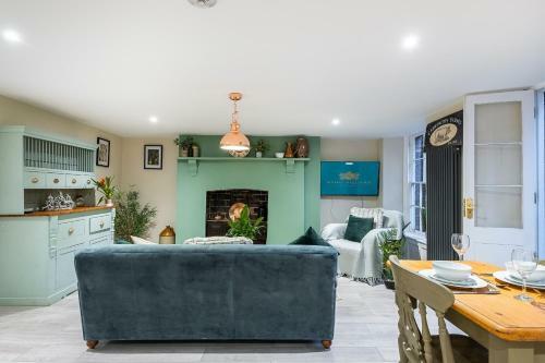 Corporate & Contractor Short Stay Accommodation By King Square Apartments