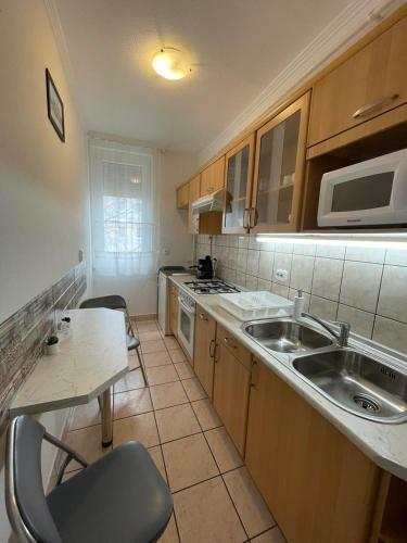 Alexandra Apartman