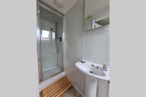 Luib House. Spacious Self-catering By The Sea.