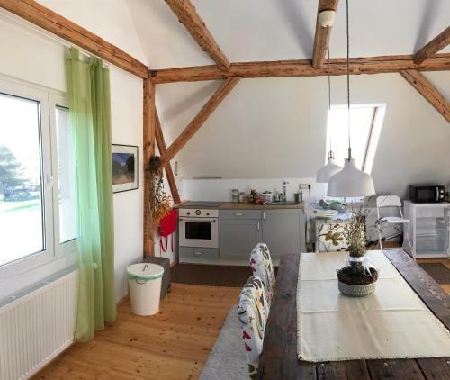 Entire Loft Close To Beautiful Logar Valley
