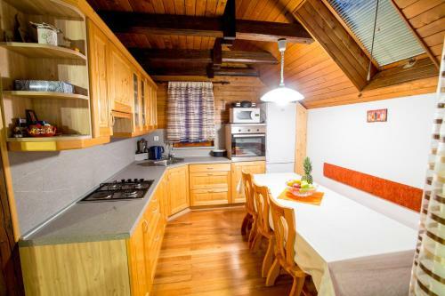 Rogla Chalet Urska