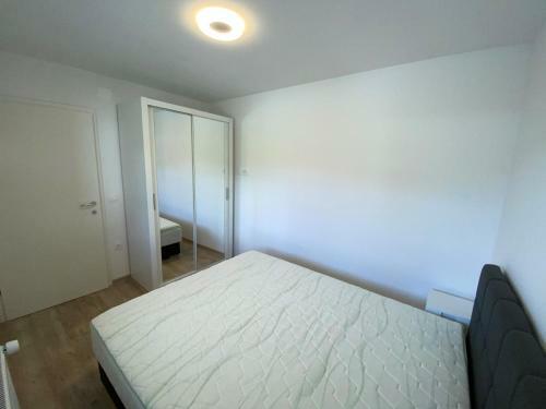Apartment Aha