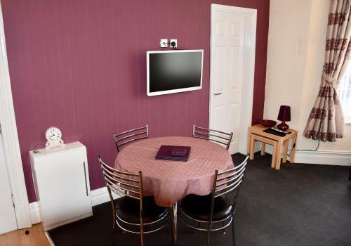 Apartamento Empress Select Holiday Flats