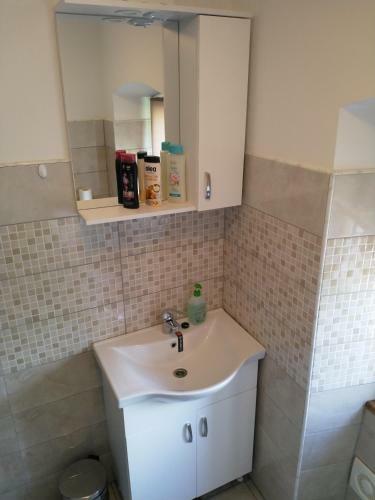 Apartma Pri Kova?iji