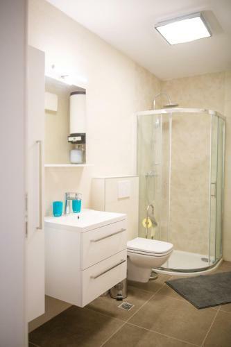 Azzurro Apartment
