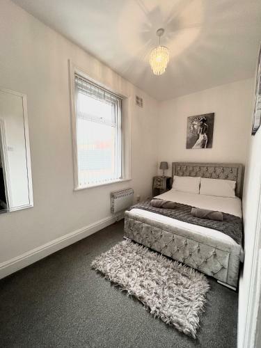 Large Luxury Apartment Blackpool