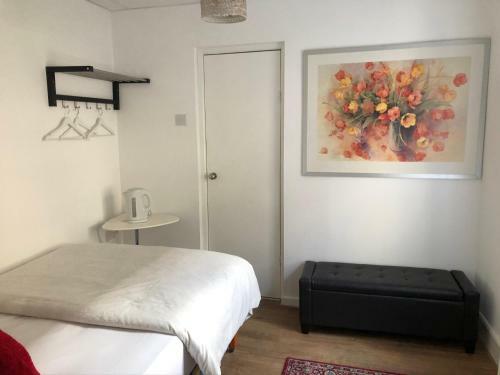 Oakwell Hotel