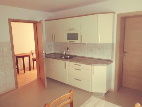 Apartma ?mid