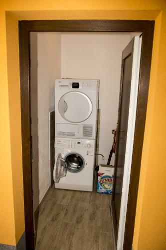 Apartments Maligoj