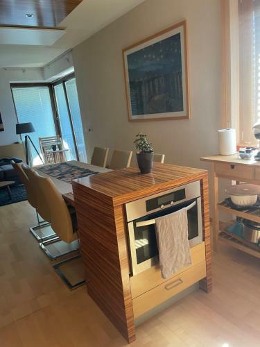 Felicia Apartment