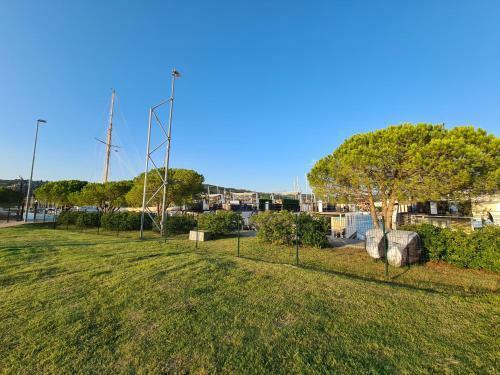 Marina Seahouse Brina