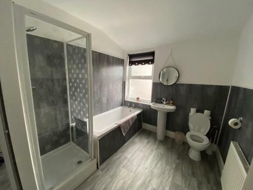 Blackpool Abode - Seaside Cove