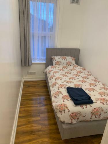 Fantastic Villa Bournemouth - Spa, Parking, Garden