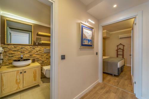 Hotel Ece Marina Suit