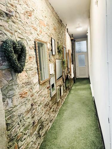 Wavecrest Holiday Apartments