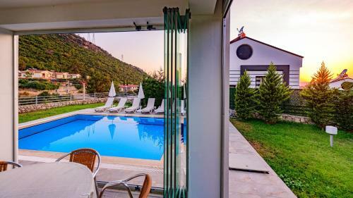 Amore 2 - 4 Bedroom Villa In Hisaronu