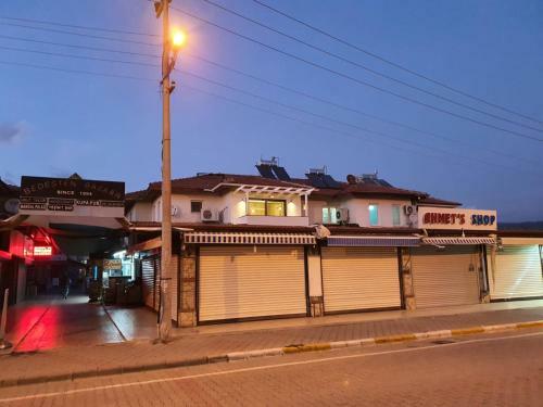 Apartamento �al?? Plaj?nda 1+1 L�ks S�it Daire