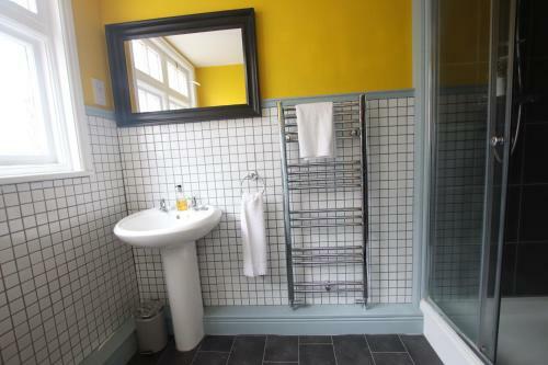 The Barley Mow Centrally Located 3 Bed Apartment