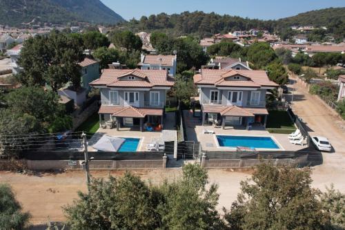 Villa ?k?z V?llalar