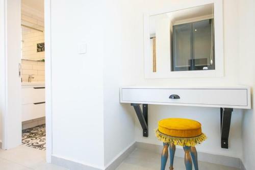 Efe Villa